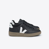 V-12 LEATHER BLACK DUNE