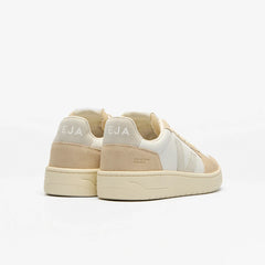 V-82 GRAINED LEATHER WHITE NATURAL ALMOND