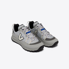 VEJA X ÉTUDES SHARK