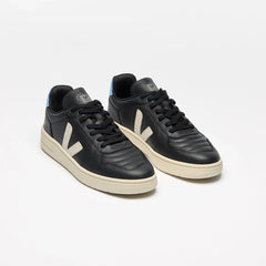 V-82 II GRAINED LEATHER BLACK PIERRE AQUA