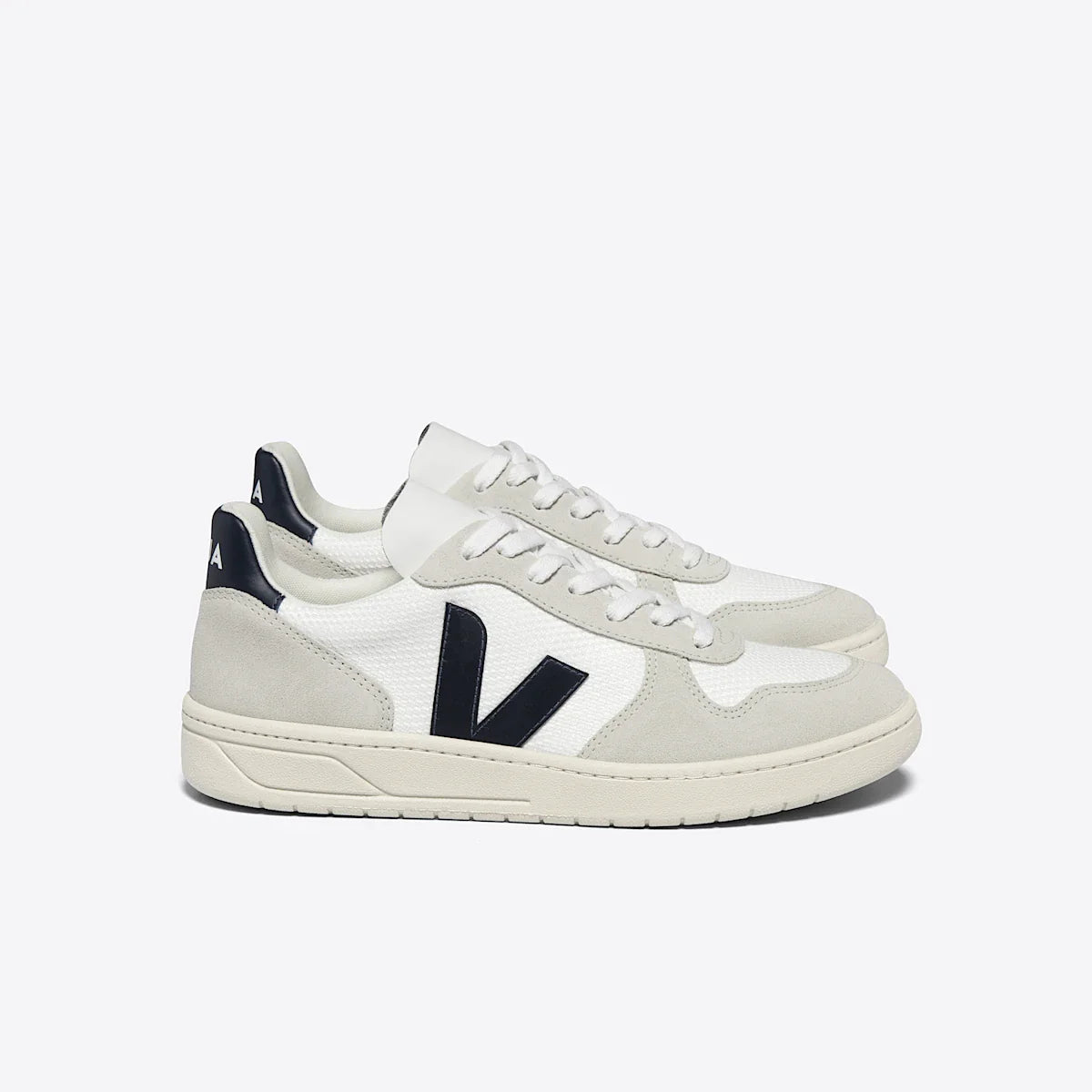 V-10 B-MESH WHITE NAUTICO